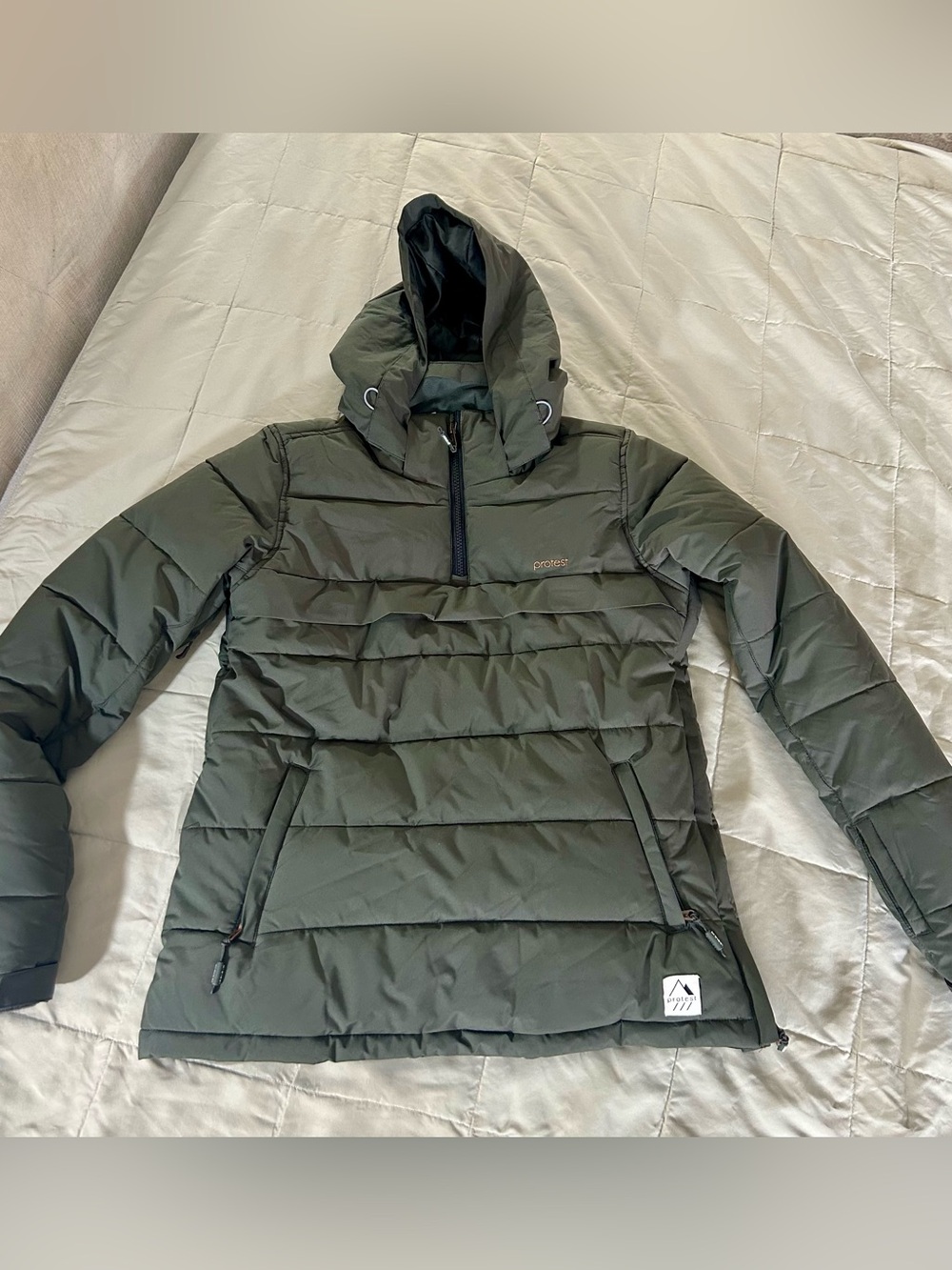 Protest Women's 10K Ski Jacket Olive Green Hooded Puffer Pullover Small